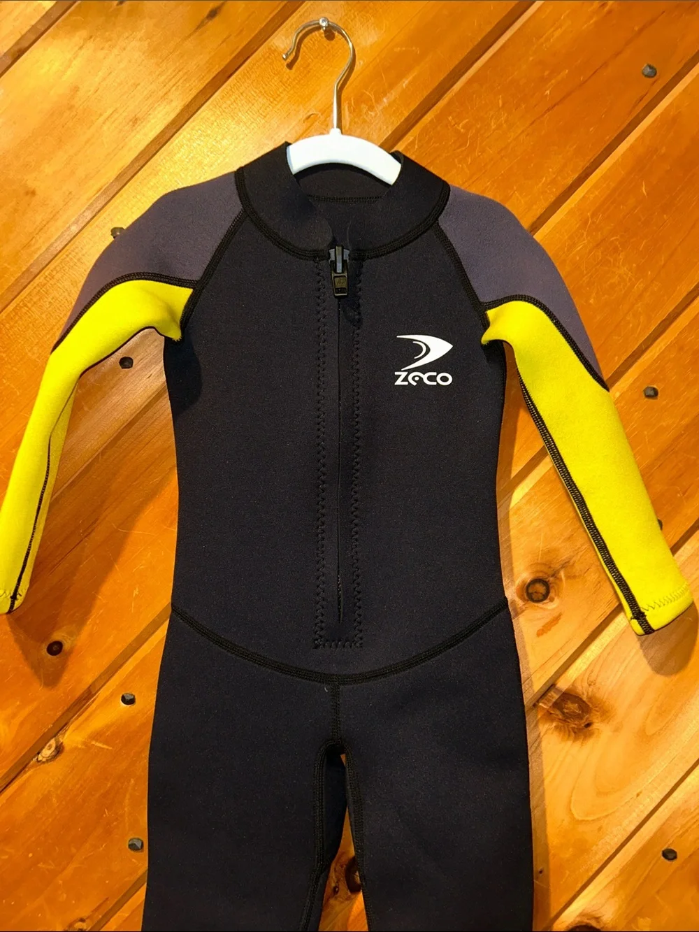 ZCCO Kids Wetsuit 2.5mm Neoprene Diving Full Body Long Sleeve One Piece Wet Suit
